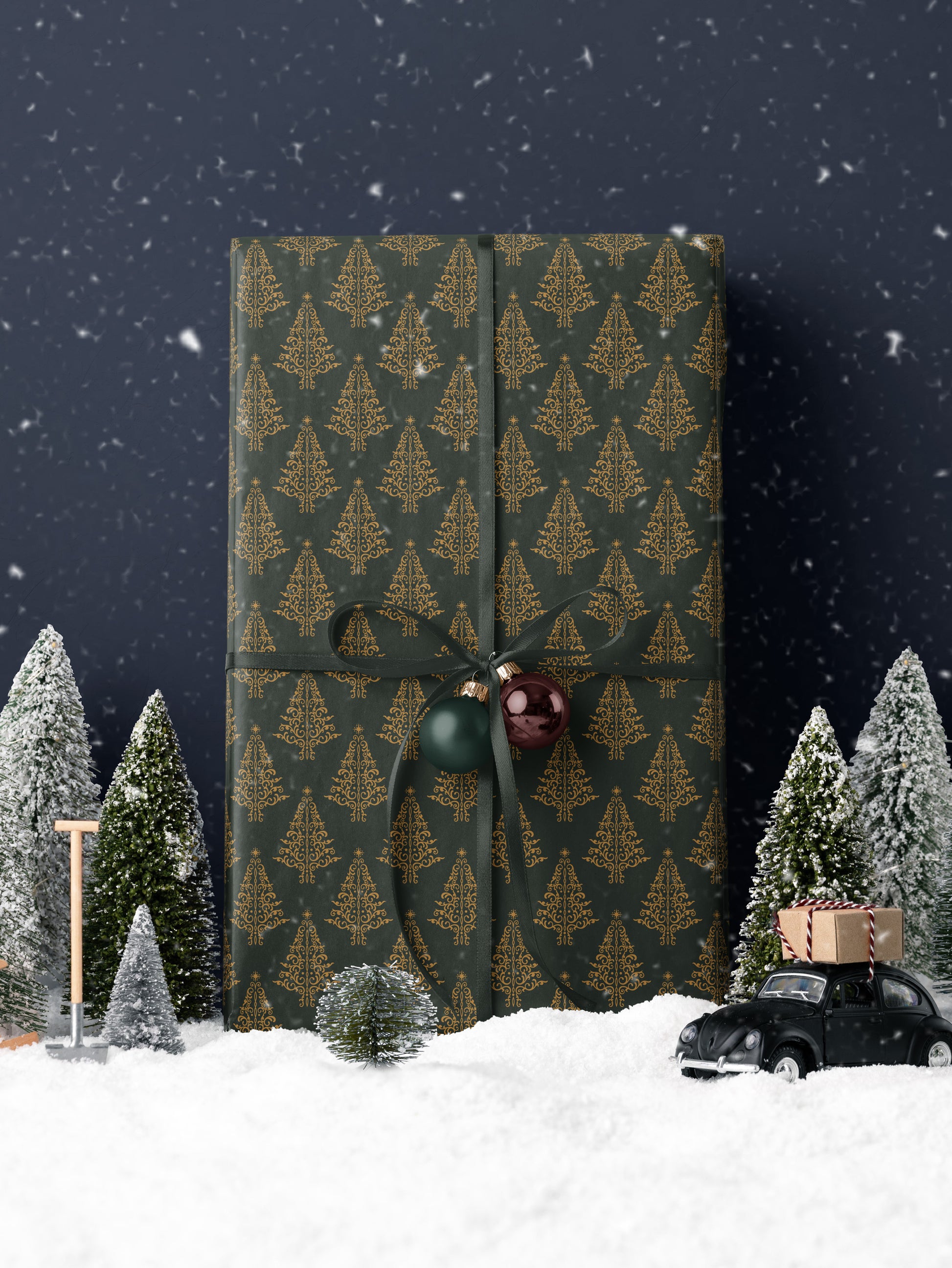 Elegant Christmas Tree - Green Wrapping Paper - House of Parlington