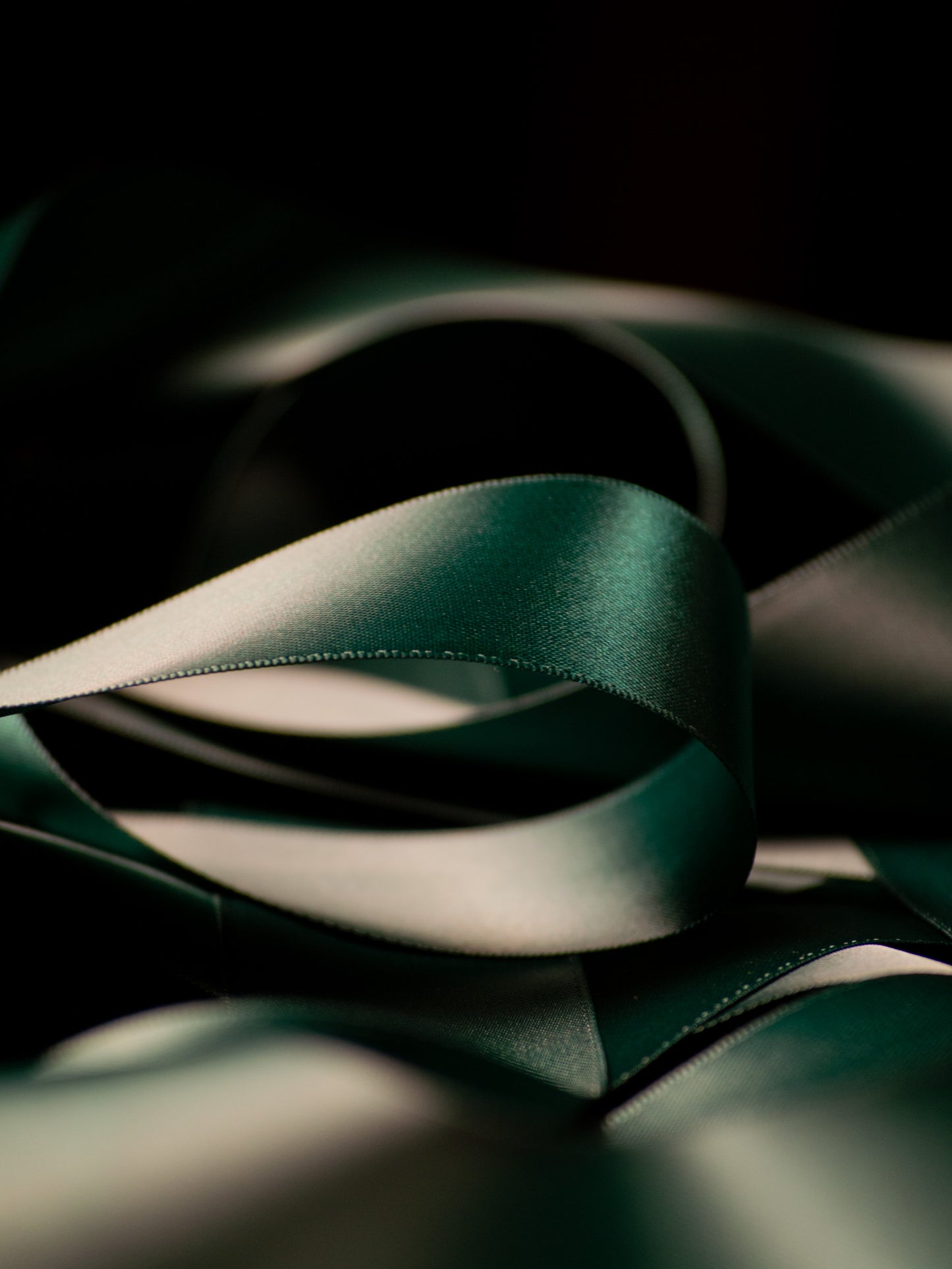 Green Double Faced Satin Ribbon - 1.5" | House of Parlington