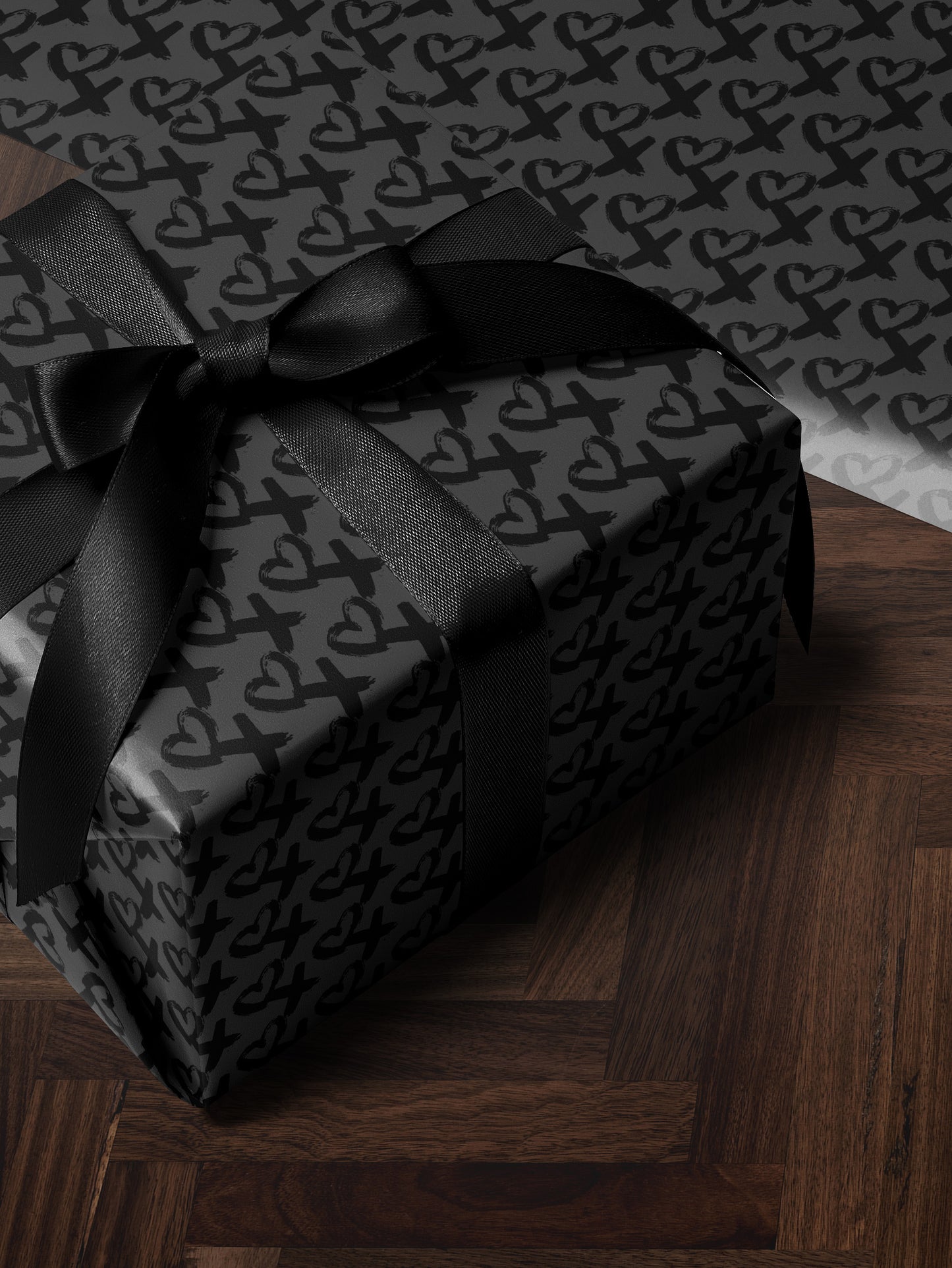 Black Heart XOXO Wrapping Paper - House of Parlington